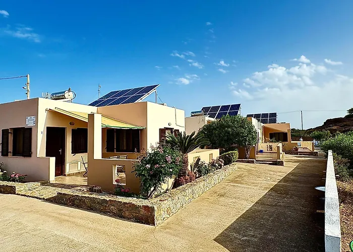 Rousolakos Pool Apartments